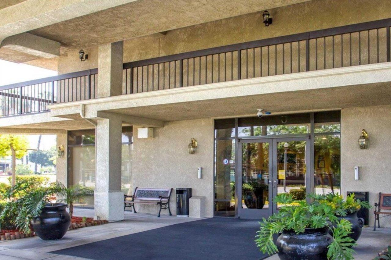 Quality Inn Riverside Near Ucr And Downtown Exterior photo