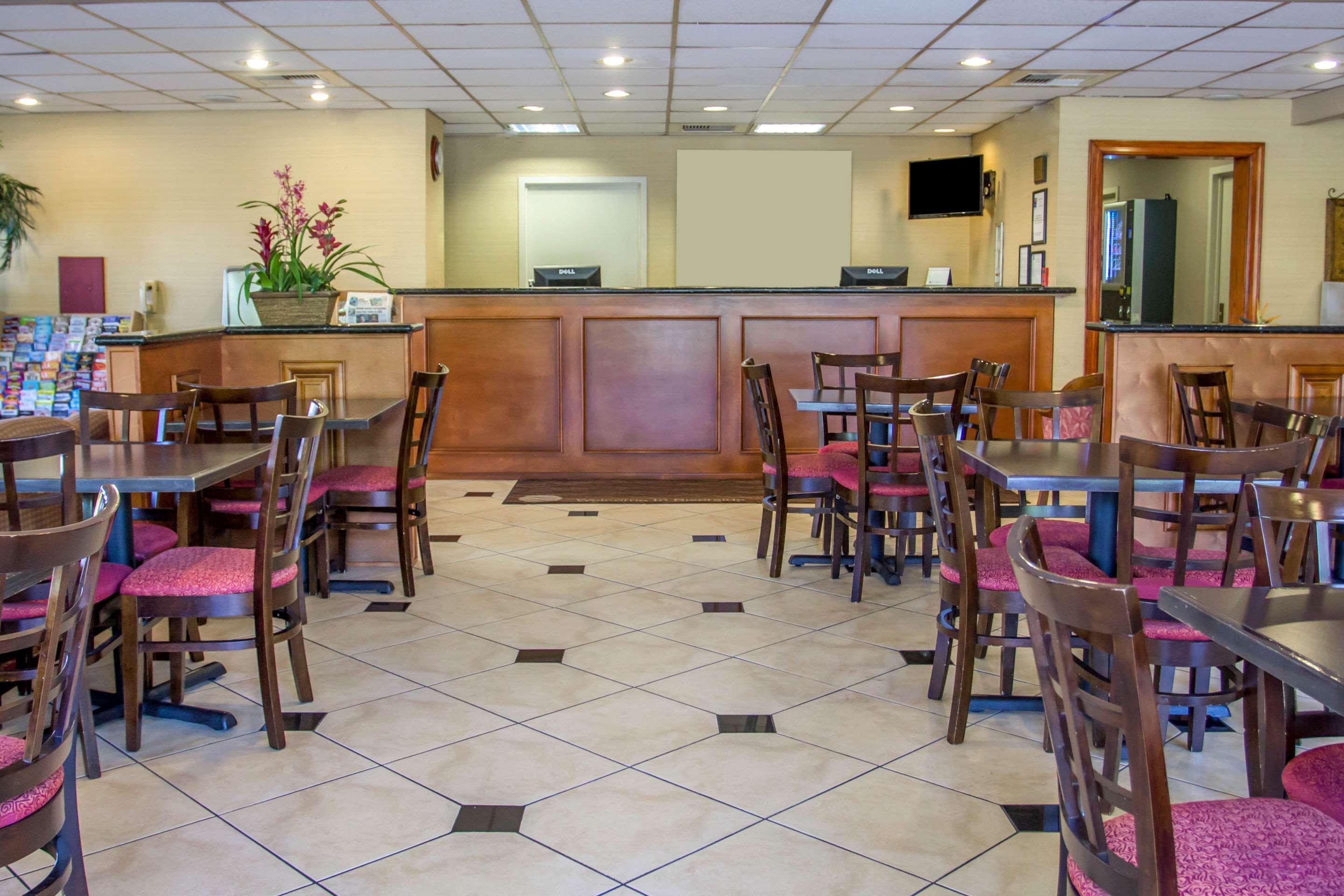 Quality Inn Riverside Near Ucr And Downtown Exterior photo