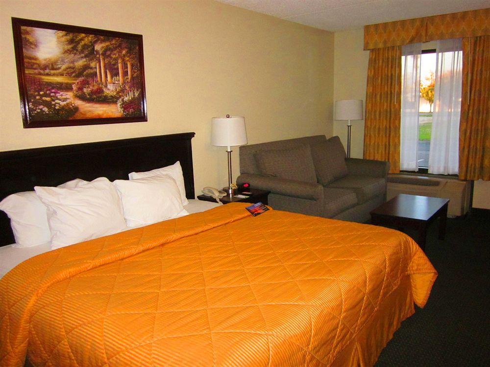 Quality Inn Riverside Near Ucr And Downtown Exterior photo