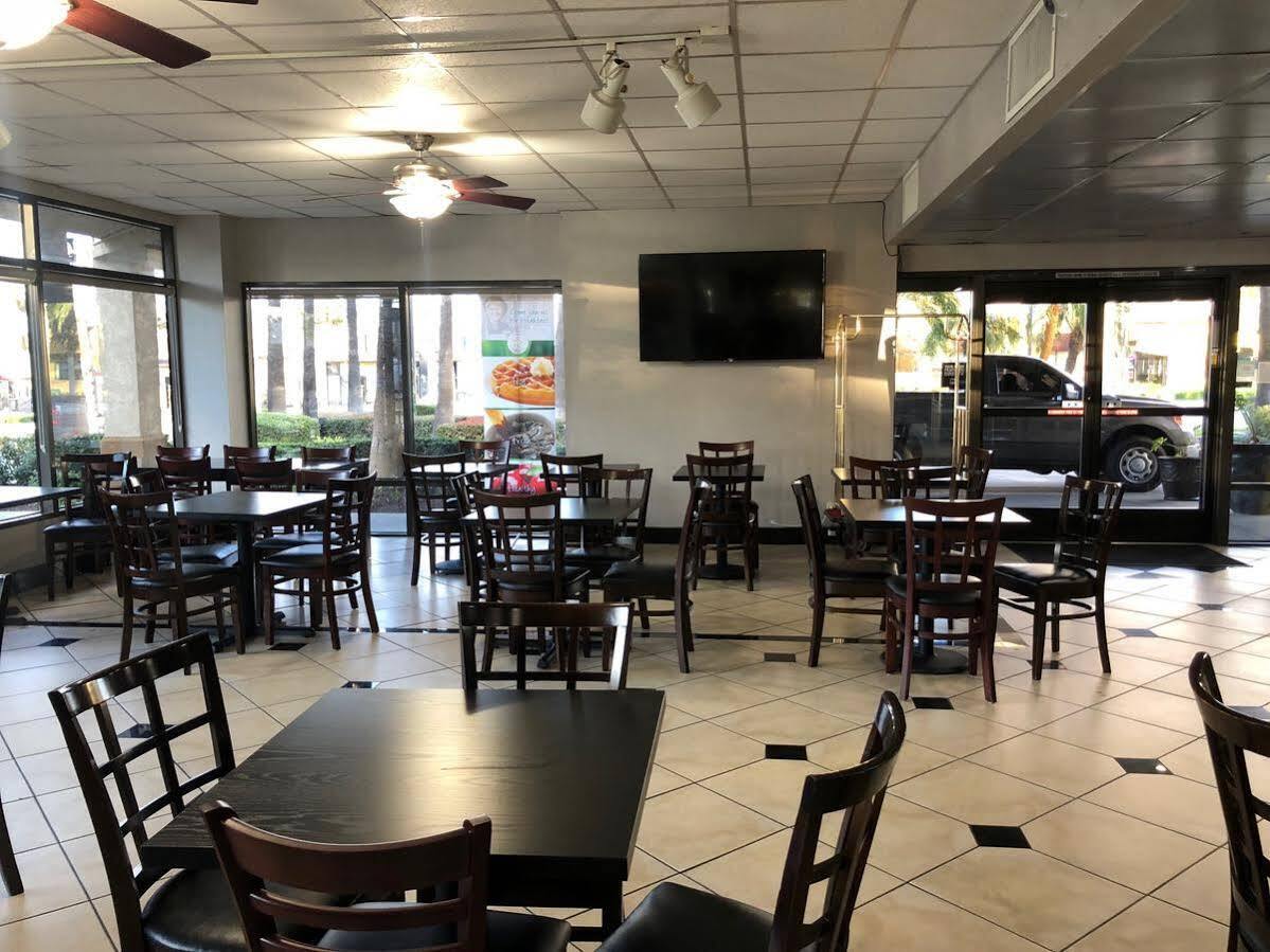 Quality Inn Riverside Near Ucr And Downtown Exterior photo